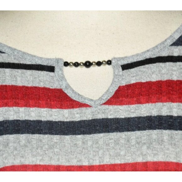 Alfred Dunner Women's 2X Striped Ribbed 3/4 Sleeve Knit Top Shirt Beaded V-Neck - Picture 3 of 12